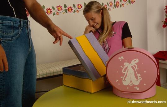 Lara A in Club Sweethearts set #93266