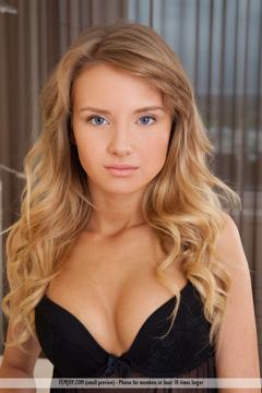 Monika V in Femjoy set Premiere