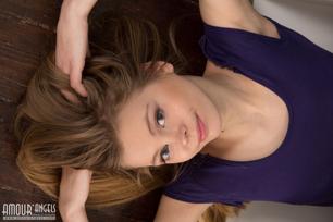 Londa in Amour Angels set See It All