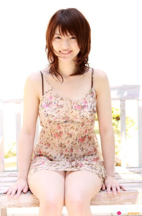 Yoshimi Hamasaki in All Gravure set Cooling Off