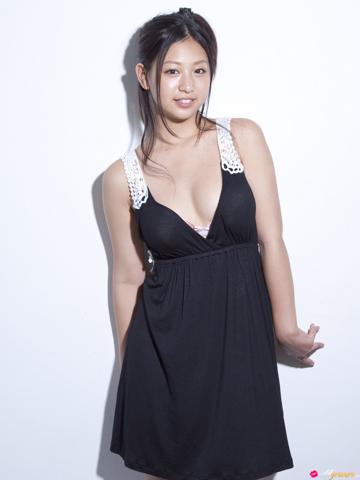 Ayaka Sayama in All Gravure set Candy Lips