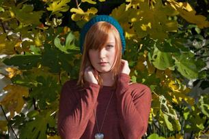 Remy Einar in Zishy set Fall Teen Tights