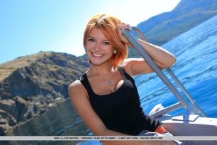 Violla A in Metart set Karpuzi