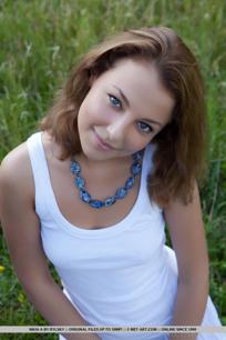 Nikia A in Metart set Sorto