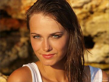 Maya in Mpl Studios set Heavenly Glow