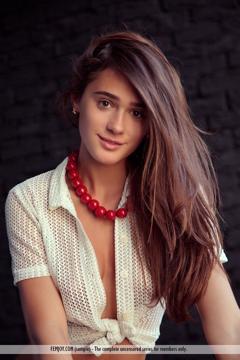 Penelope B in Femjoy set Filled With you