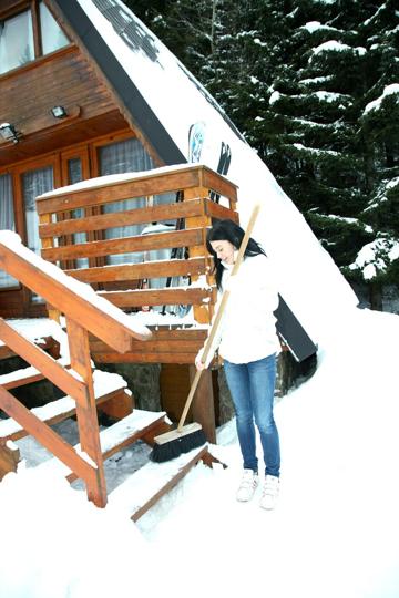 Linda O in Club Sweethearts set #23621