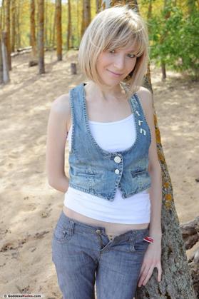 Kristal in Goddess Nudes set 