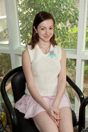 Victoria Voss in Zishy set Happy Easter Sunday