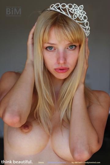 Kiera in Body In Mind set Bluejean Princess