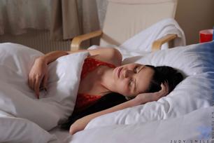 Judy Smile in Nubiles set Bedroom_play