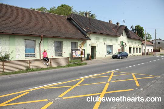 Caroline D in Club Sweethearts set #20387