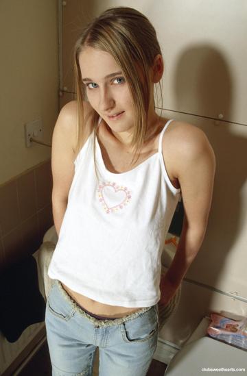 Patty E in Club Sweethearts set #14388