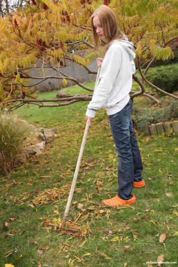 Brooke E in Club Sweethearts set #14268