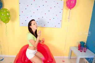 Poppy in Nubiles set Pink sock