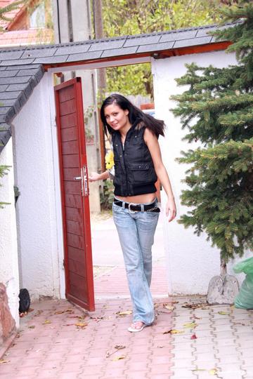 Nikita D and Britney C in Club Sweethearts set #10592