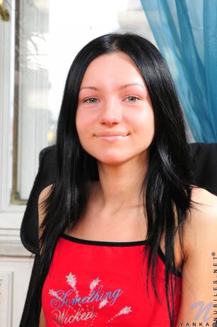 Yanka in Nubiles set Red thong