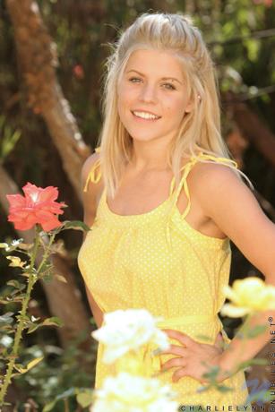 Charlielynn in Nubiles set Outdoor fun