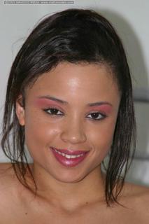 Simone in Matts Models set #4704