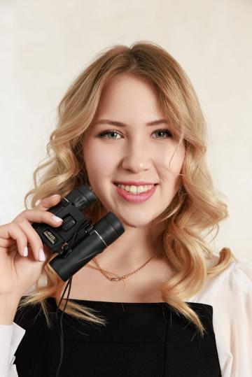 Melania in Metart set Lookout