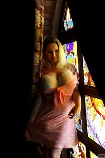 Ivanna Ershova in Zishy set Museum Of Torture