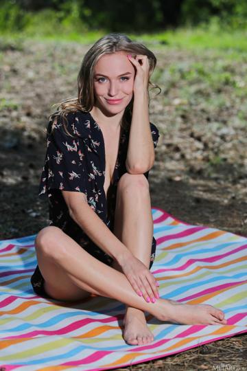 Aislin in Metart set Beach Blanket