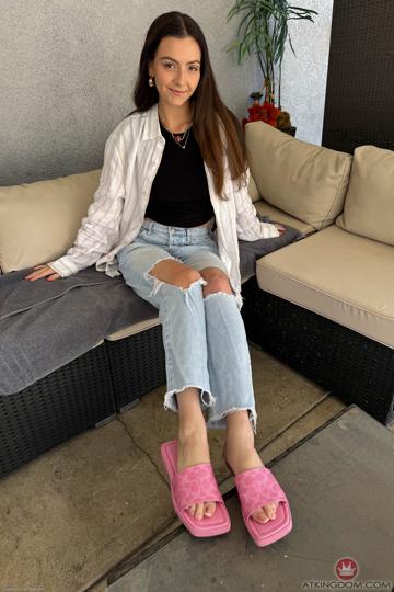 Serena Hill in ATK Petites set Beach Date Bts