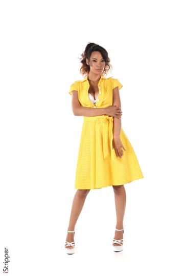 Calypso in Istripper set Sunny Delight