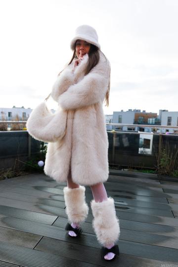 Georgia in Metart set High Temperature 1