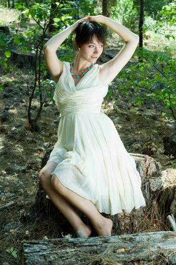 Fay A in Metart set Presenting Fay