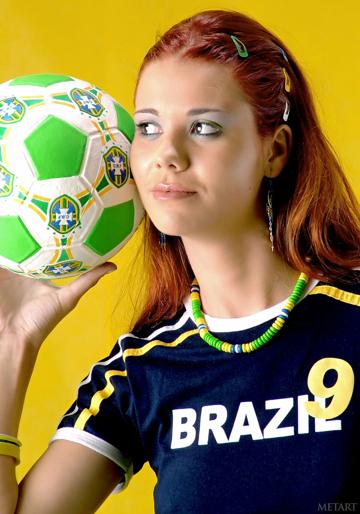 Nicole E in Met Art set Fair Play