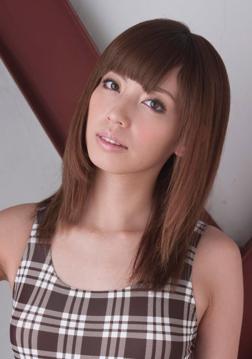 Miyuki Yokoyama in All Gravure set No More Guessing