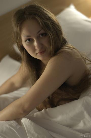 Aneli A in Met Art set Poppea