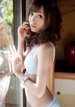 Hoshi Ai in All Gravure set Venture Of The Heart