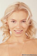 Solange in 1 by Day set Taking a babe tour downtown