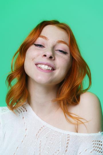 Carolina Sun in Rylsky Art set Agreanda