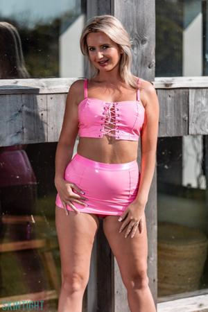 Gina Barrett in Skintight Glamour set Pink Lady